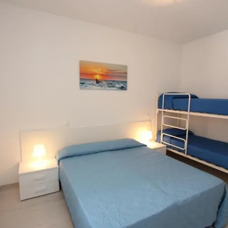 Villa With Garden Close To Bibione Beach Apartamento *
